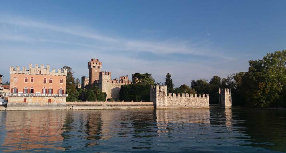Villa Garda Posizione Vicino Lago Di Garda Villa Garda Posizione Vicino Lago Di Garda