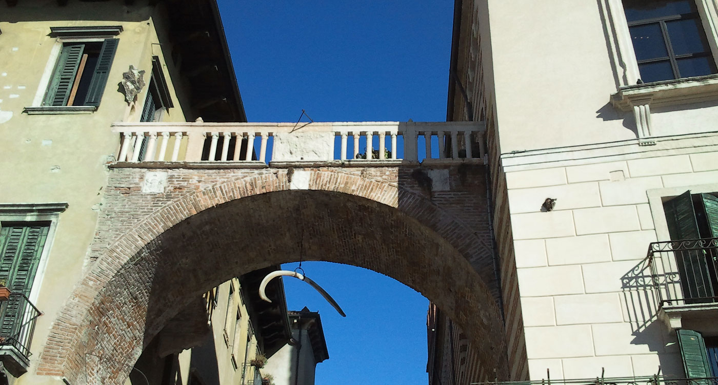 Arco Costa