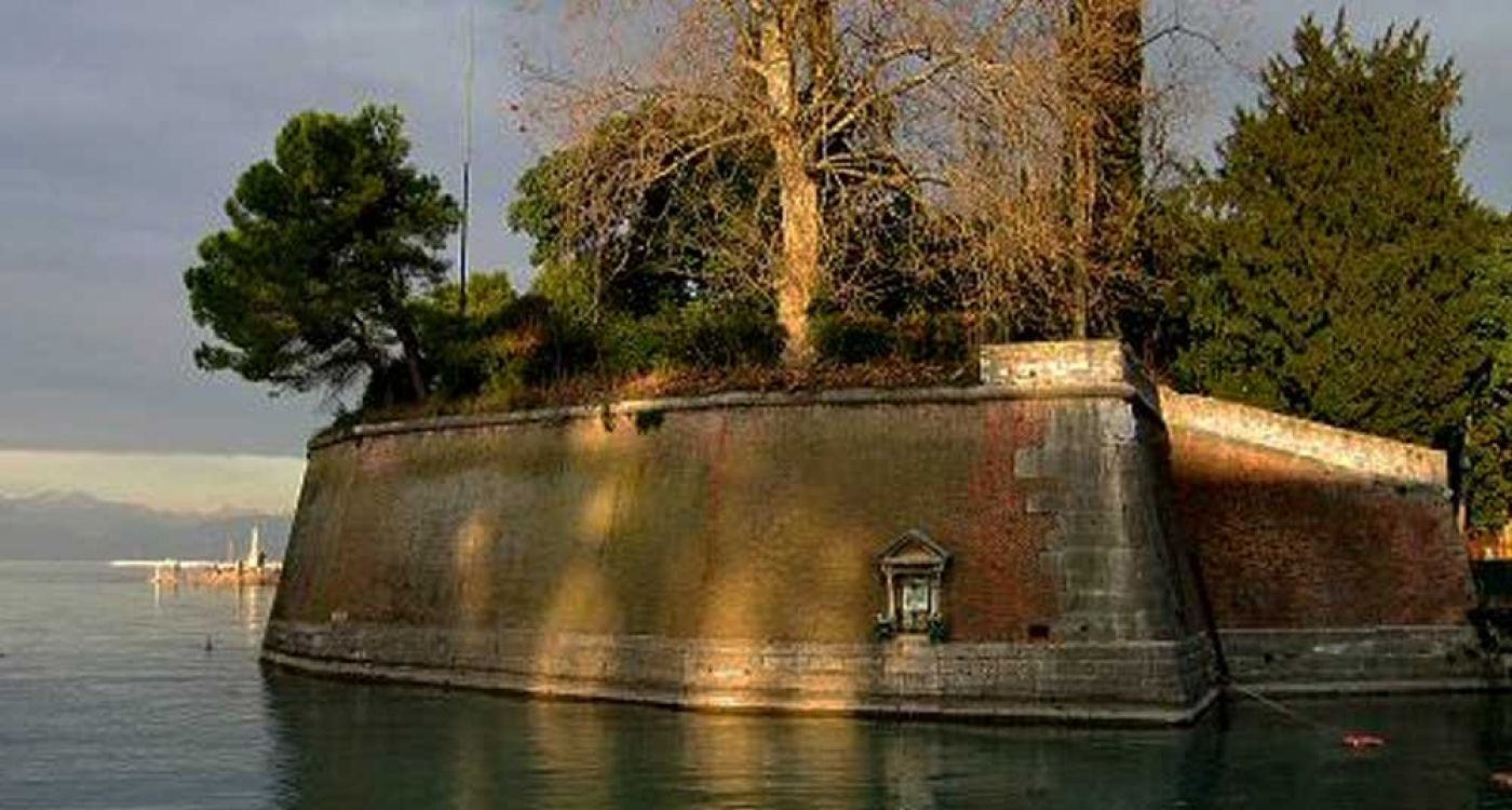 Peschiera Bastioni